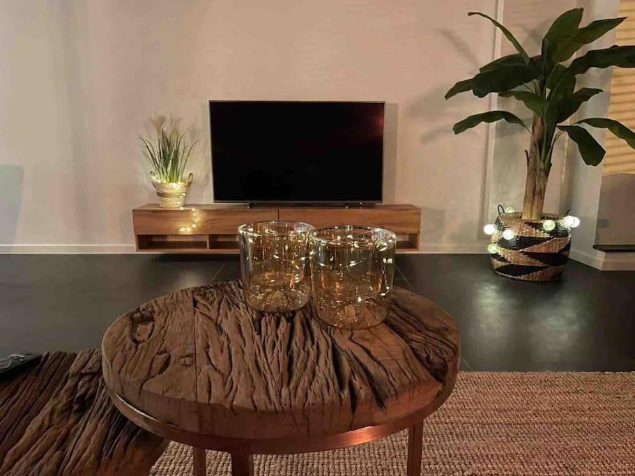 Ostend Chic, Luxe Loftstijl In Oostende ภายนอก รูปภาพ