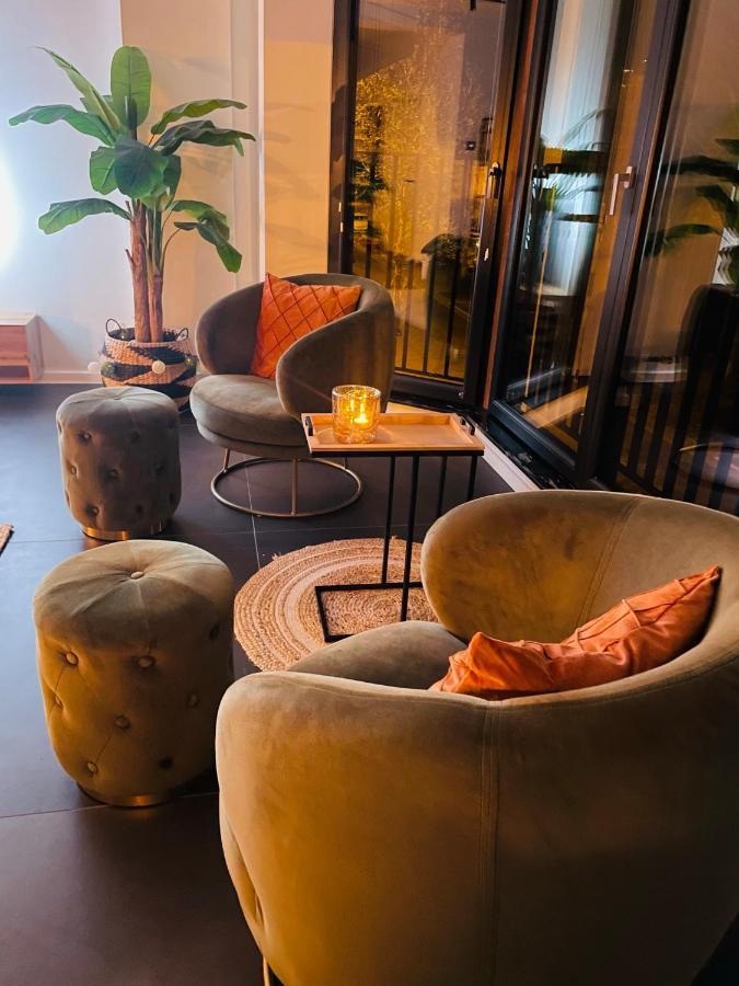 Ostend Chic, Luxe Loftstijl In Oostende ภายนอก รูปภาพ